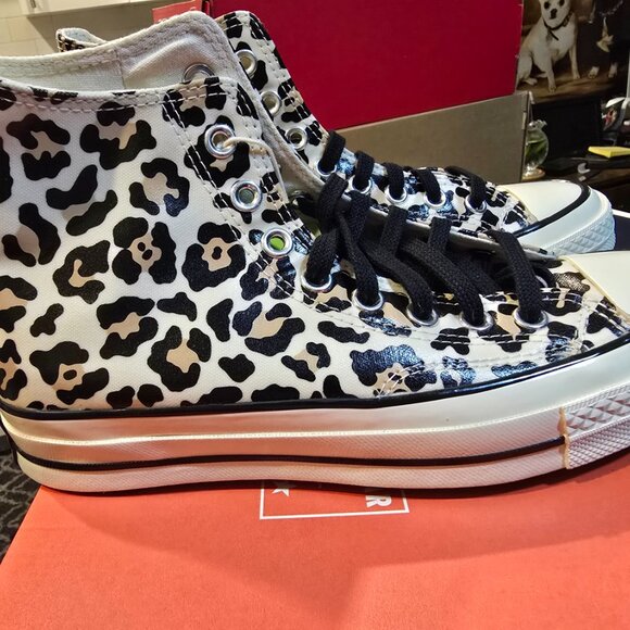 Converse Chuck 70 High 'Glow in The Dark Leopard Print' A13436C Women's Size 8.5 - Picture 2 of 15
